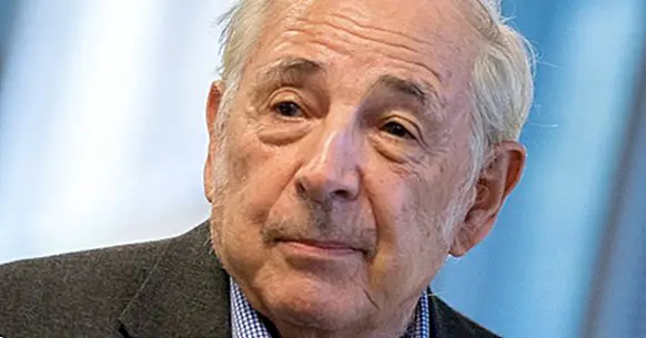 John Searle: biography of this influential philosopher
