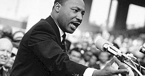The 70 best quotes of Martin Luther King