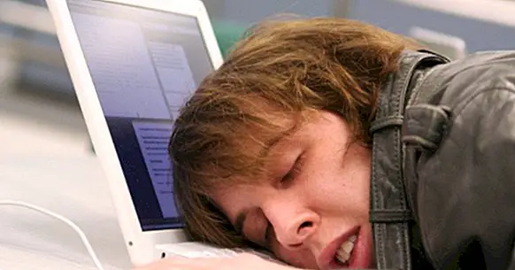 Dormindo pouco: 8 consequências graves para a saúde