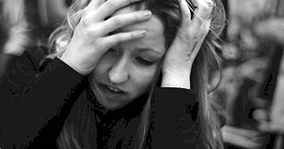 Krooniline stress: põhjused, sümptomid ja ravi