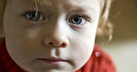 Reactive attachment disorder: symptoms, causes and treatment