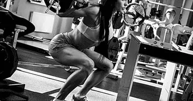 Challenge of the squats: spectacular legs and buttocks in just 30 days - sport