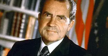 As 65 melhores citações de Richard Nixon - frases e reflexões