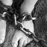 Apmierināts vergu sindroms: kad mēs novērtējam skropstas - sociālā psiholoģija un personiskās attiecības
